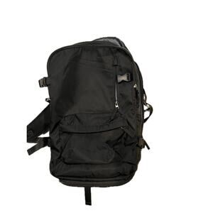 Target Charging Clamshell Gray Padded Charging Backpack